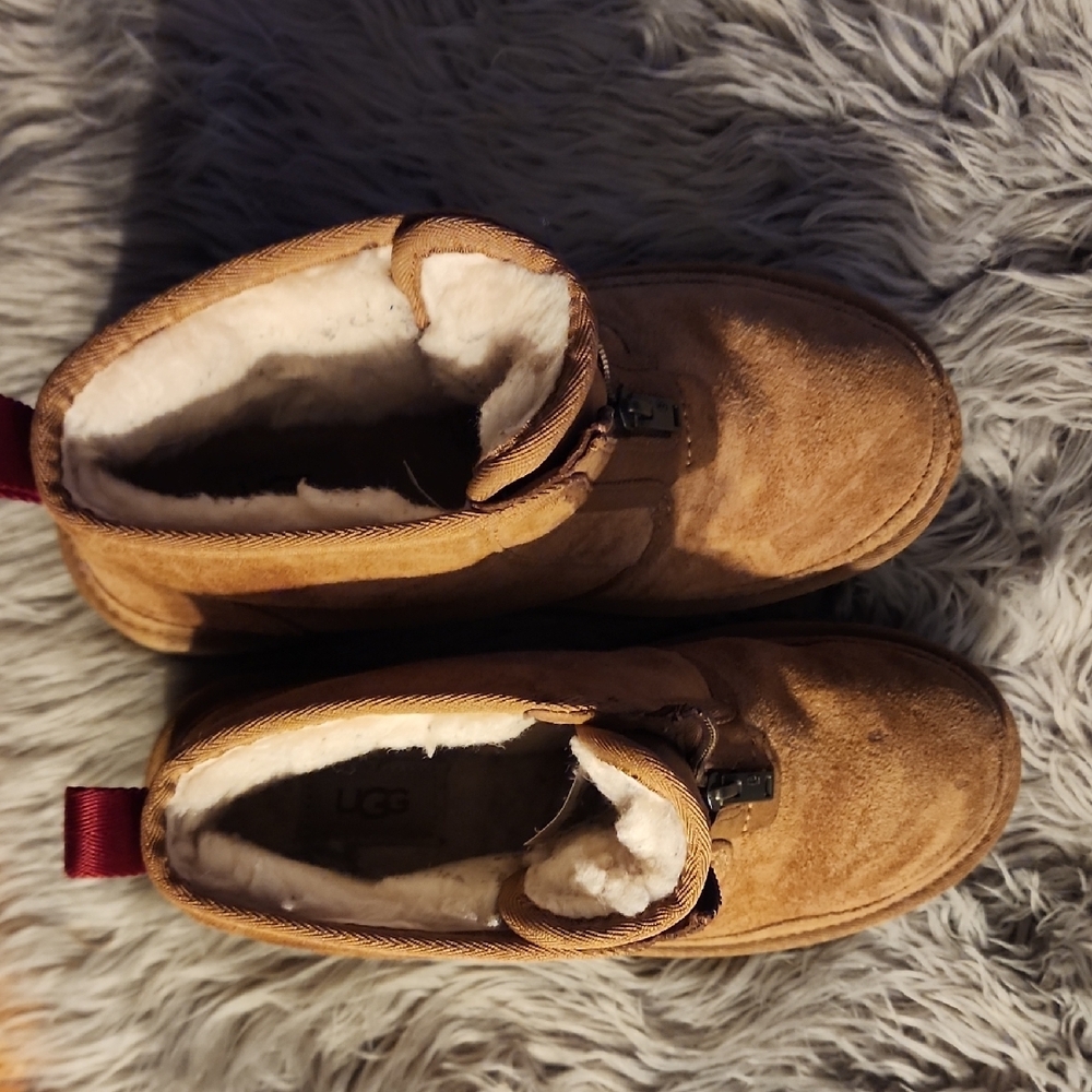 UGG Tan Winter Boots - Picture 8 of 8